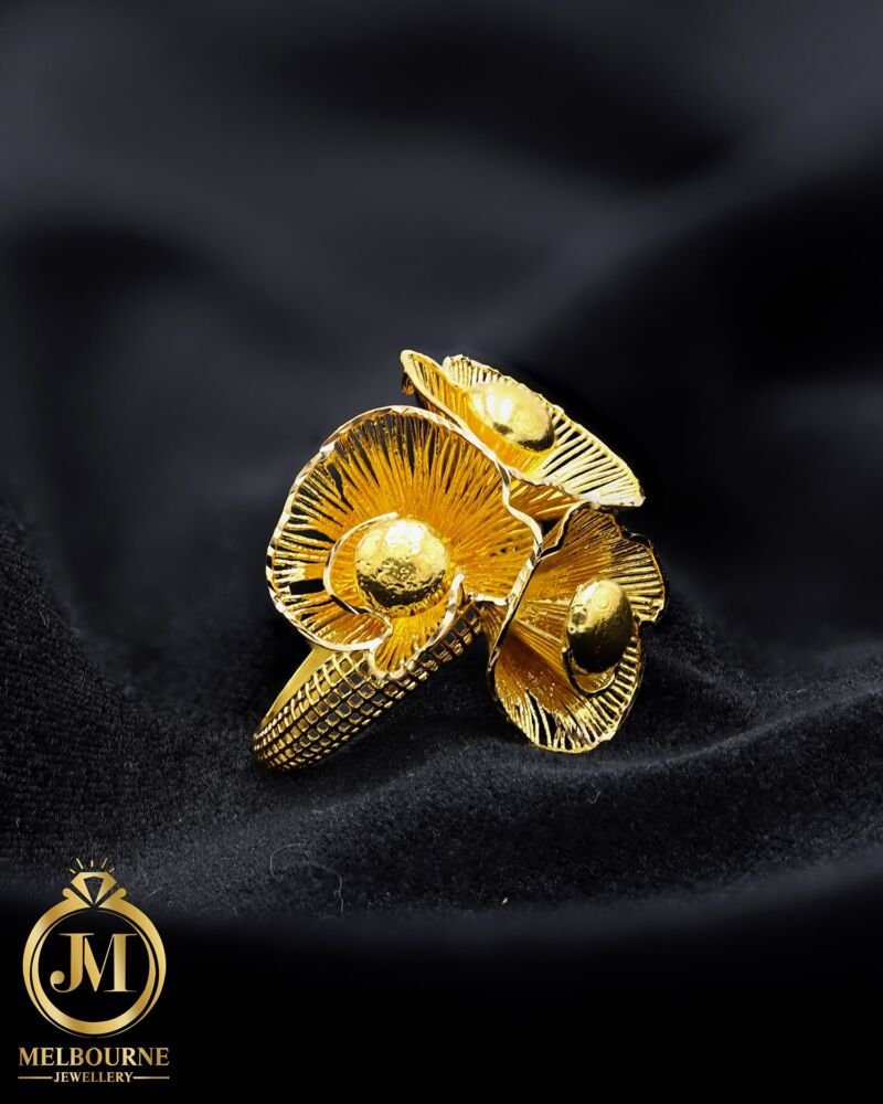 Bloom Aura Ring