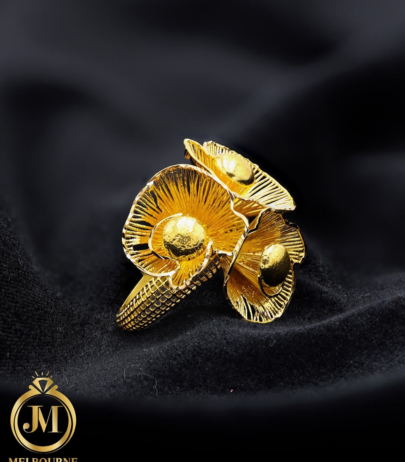 Bloom Aura Ring
