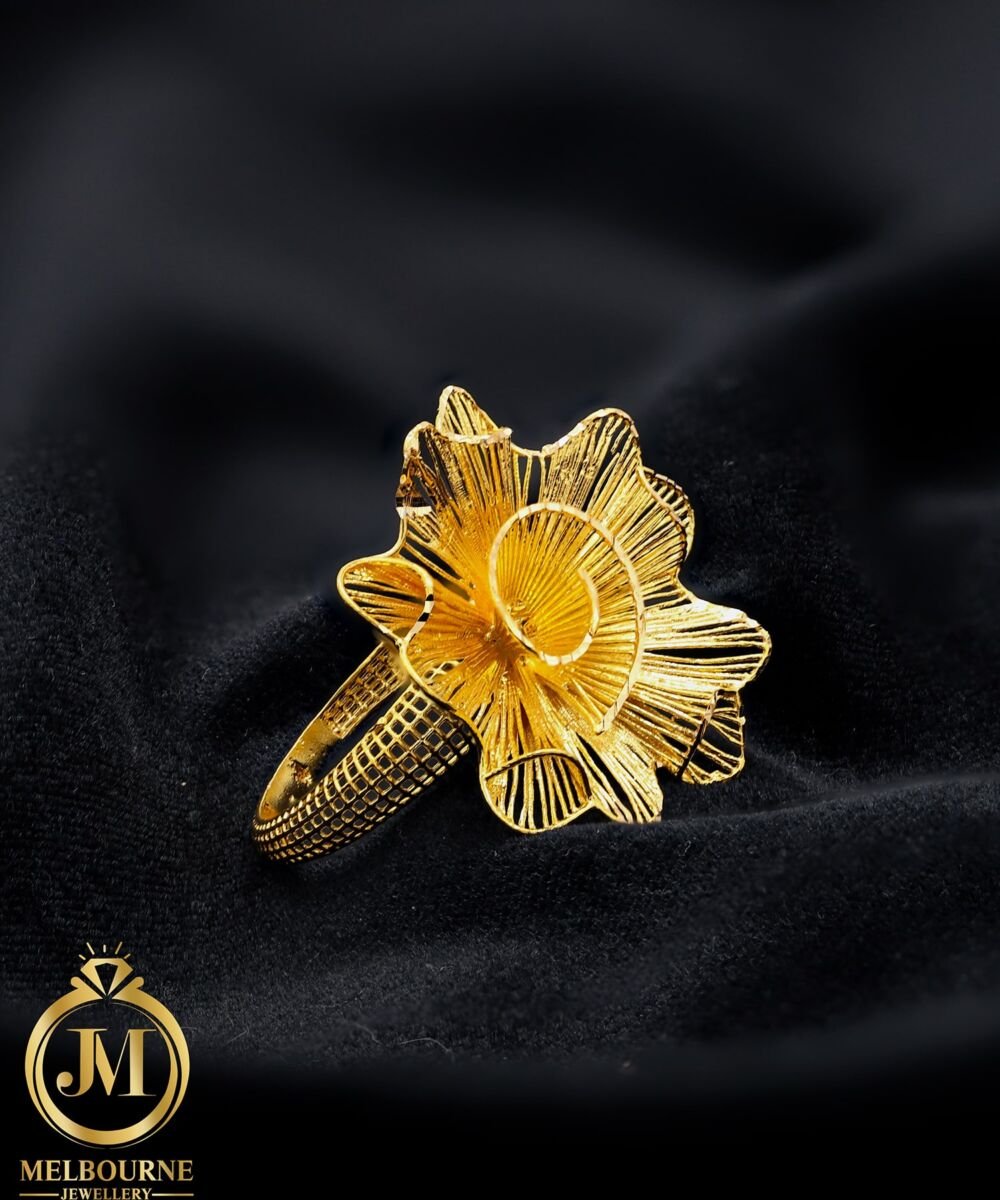 Floret Kiss Ring
